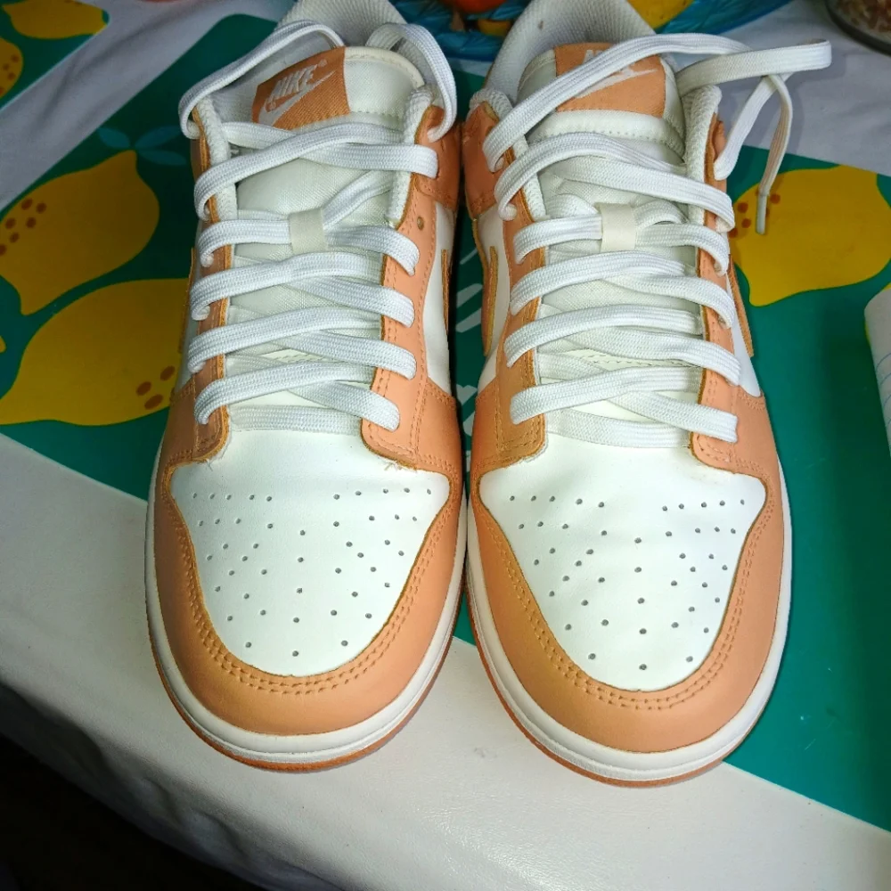 Shoes - Picture 1 of 8